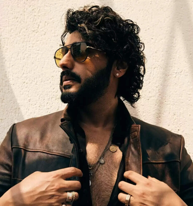 Arjun Kapoor Recalls Parent's Traumatic Separation!!!
