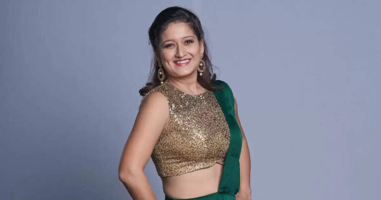 Actress Laila Age Biography, Height, Net Worth, Husband
