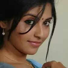 Anjali Biography, Age, Height, Career, Boyfriend