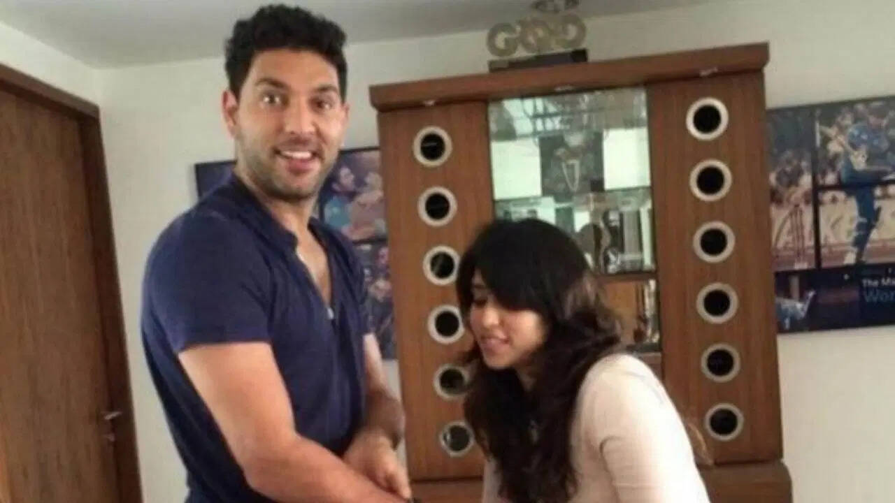 Yuvraj Singh Sisters Name