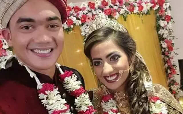 Know About The Wife Of Mominul Haque?