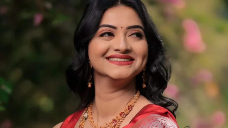 Biography Of Kashmira Kulkarni