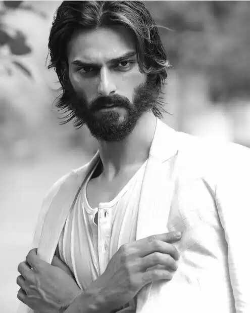 Top 10 Male Models In India
