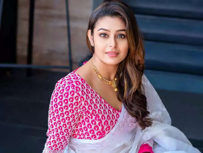 Biography Of Actress Mokksha
