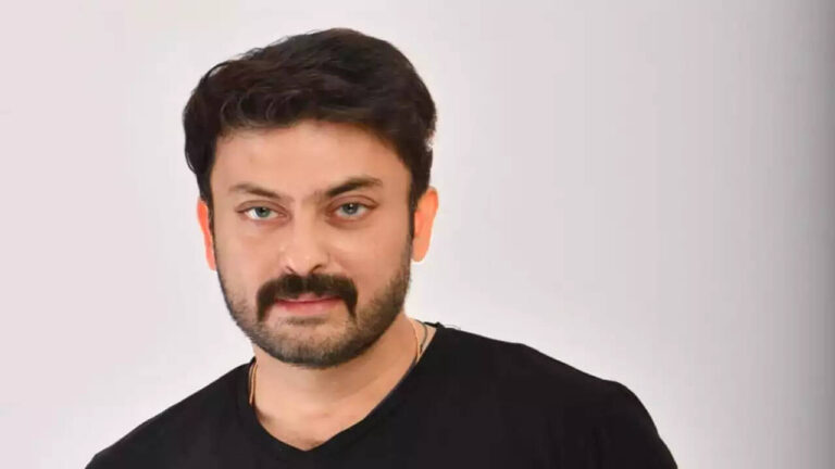 Saheb Chatterjee Age, Biography, Wife, Family