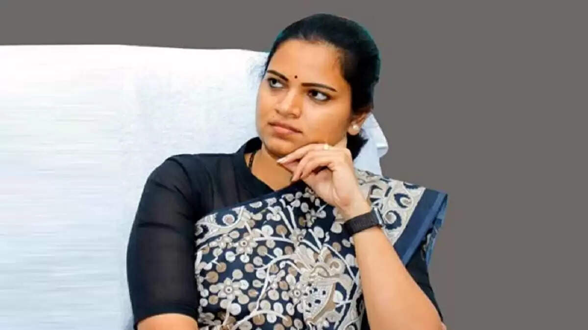 Rajini Vidadala MLA Biography, Age, Height, Career, Net Worth