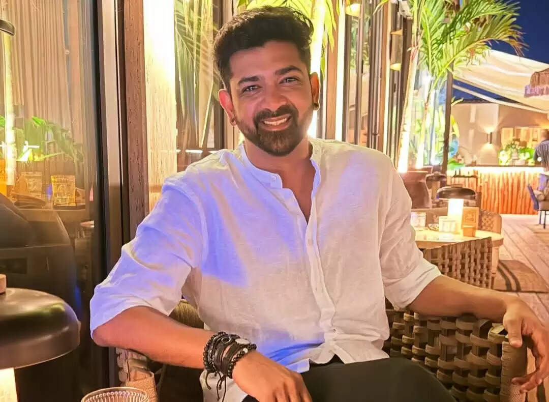 Rohit Sukheja Age, Height, Wife, Family, Career, Biography