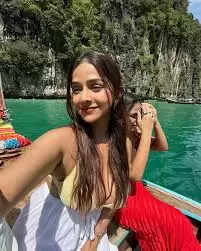 Navya Tiwari Age, Biography, Boyfriend, Family, Marriage, Actress, Music