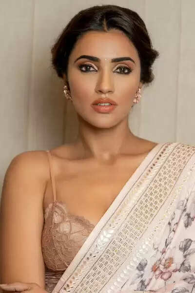 Akshara Gowda Age, Wiki, Movie, Boyfriend, Family, Instagram, Biography In 2025
