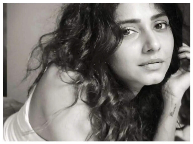 Gauri Nalawade Age, Wiki, Boyfriend, Family, Instagram, Biography In 2025