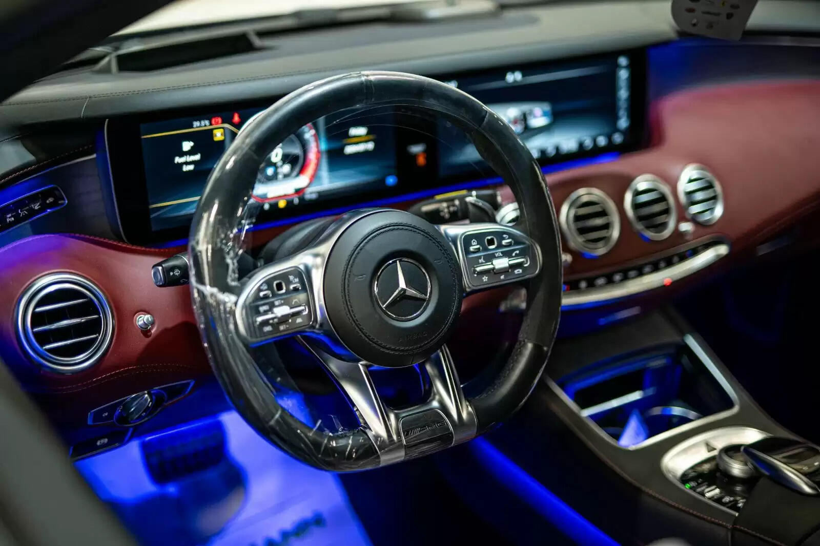 From Diagnosis to Repair – How Our Dubai Garage Handles Mercedes Electrical Problems
