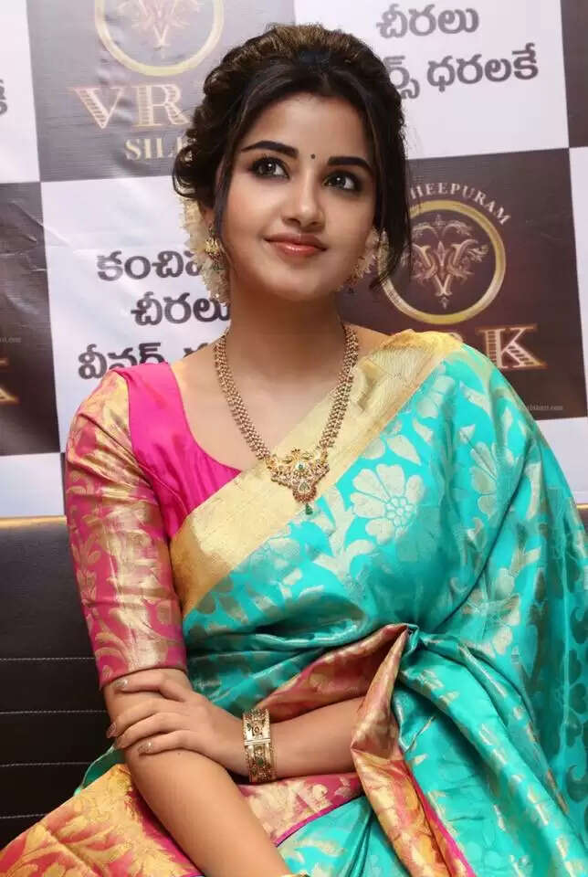 Anupama Parameswaran Age, Height, Weight, Size, DOB, Movie, Photo, Biography In 2025