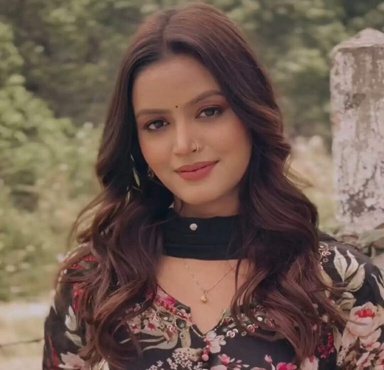 Shilpi Raghwani Age, height, Weight, Boyfriends, Family, Biography In 2025