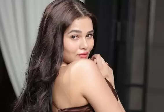 Unnati Tomar Biography, Age, Boyfriend, Salary In 2025
