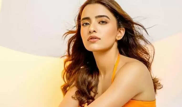 Nancy Roy actress Age, Height, Weight, Affair, Husband, Family, Biography In 2025