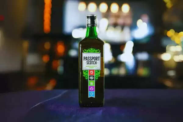 Passport Scotch Whisky Price in Mumbai, Maharashtra