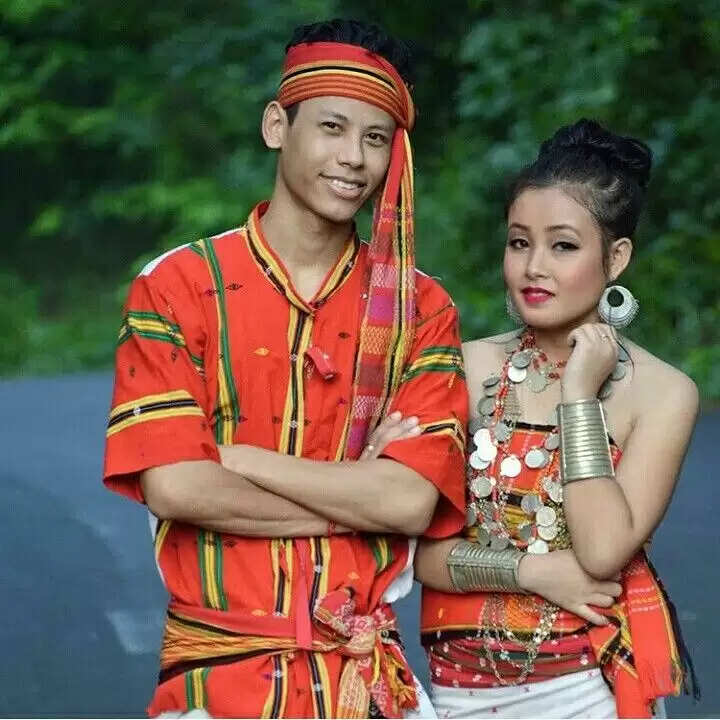 Traditional Dress of Tripura Men & Women