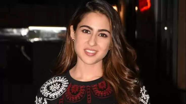 Sara Ali Khan Biography, Height, Age, Net Worth, Family, Net Worth In 2025
