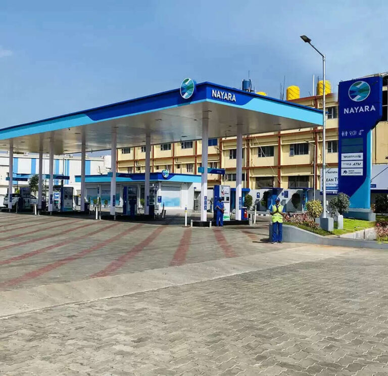Know About Nayara Energy Petrol Pump Dealership