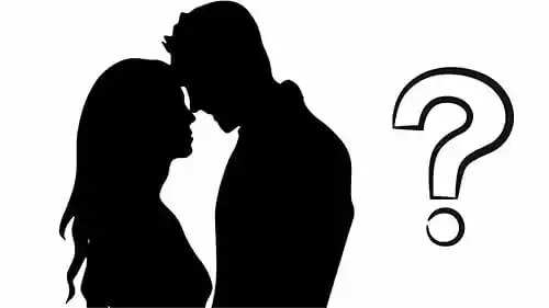 Bollywood Blind Item In Hindi: स्टार किड अपनी विदेशी गर्लफ्रेंड के साथ फिर से जुड़ गया है
