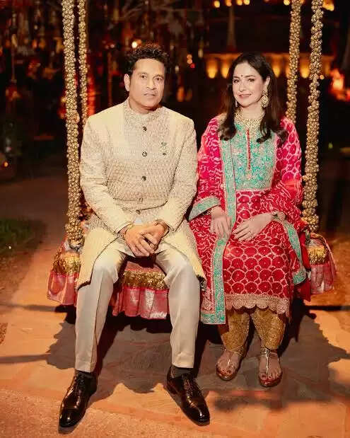 Sachin Tendulkar Wife Name, Age, Parents, Profession, Wedding In 2025