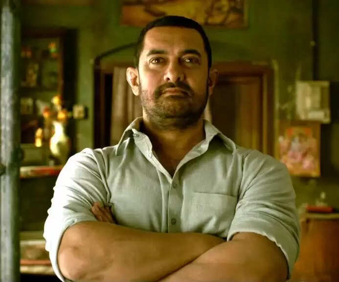 Is Aamir Khan and Rajkumar Hirani’s Dadasaheb Phalke Biopic Dropped? Here’s Why
​​​​​​​