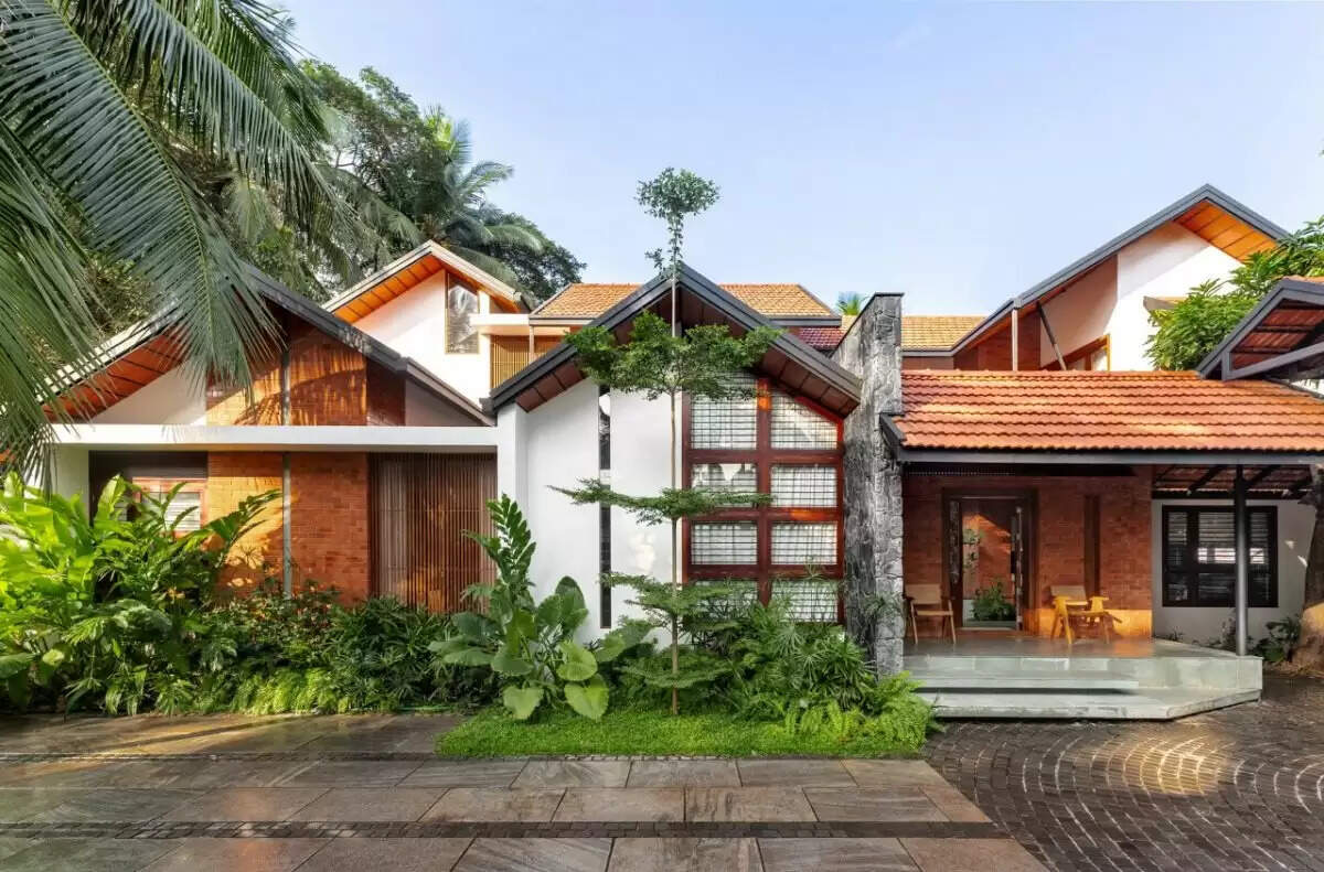 Top 10 Earthy Homes In India In 2025