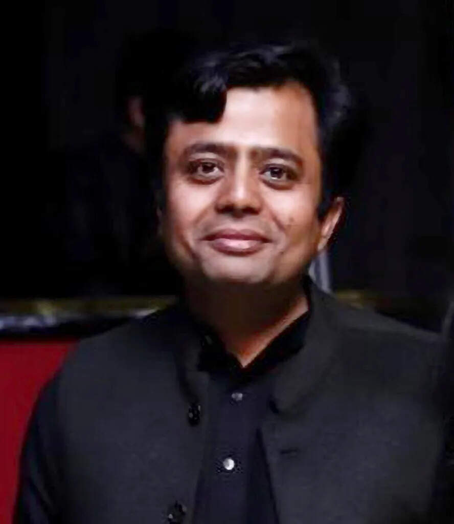 Shishir Gupta IAS Biography, Age, Wife, Batch, Cadre, Rank, Current Posting In 2025