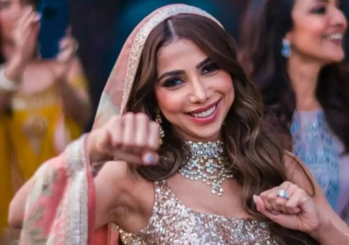 Shura Khan Biography, Age, Husband, Career, Family, Net Worth In 2025