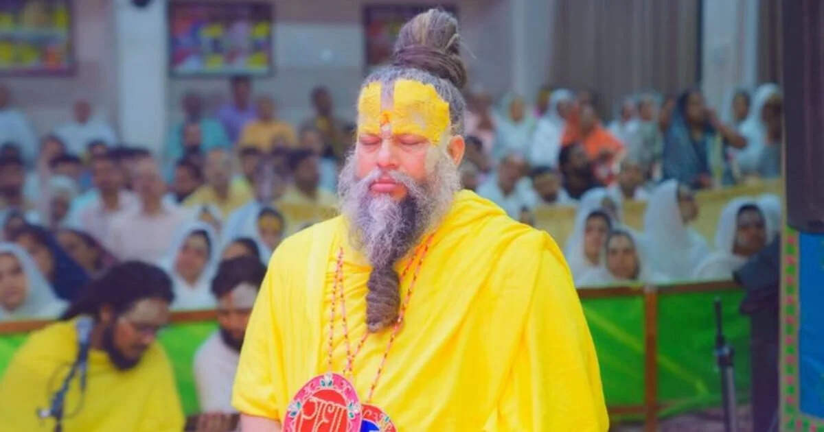 Know About Premanand Ji Maharaj Darshan Time, Complete Guide for Devotees