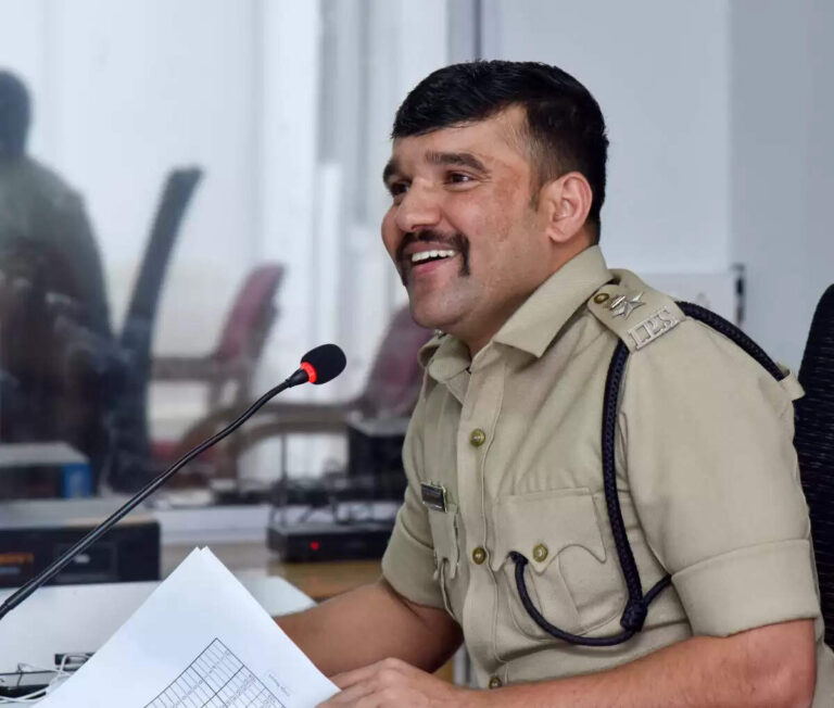 Ravi D Channannavar IPS Officer Biography And Career