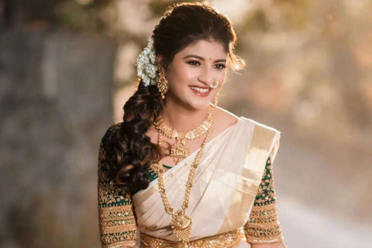 Gayatri Jadhav Wiki, Biography, Age, Photos, Spouse In 2026
‎