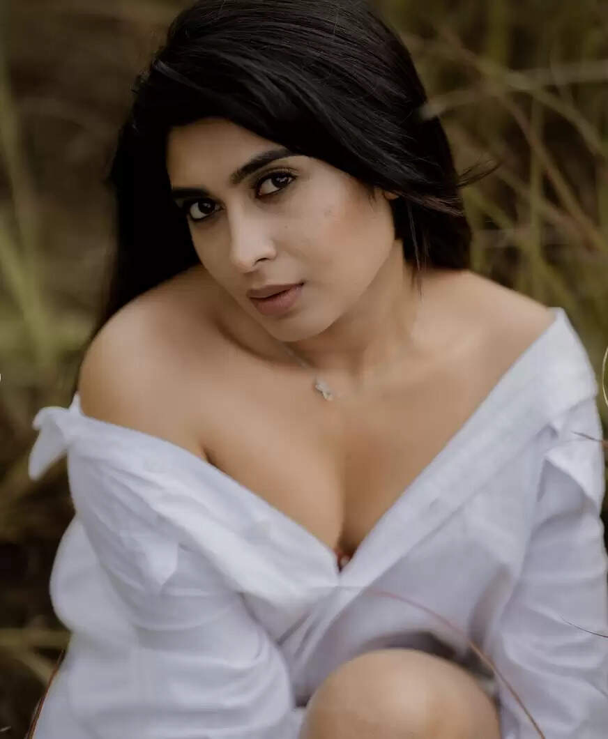 Akshita Bopaiah Wiki, Biography, Age, Photos, Spouse In 2026
