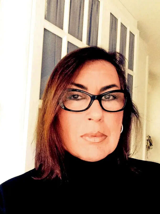 Julie Engineer (Farokh Engineer`s wife) Wiki, Biography, Height, Husband, Children, Family