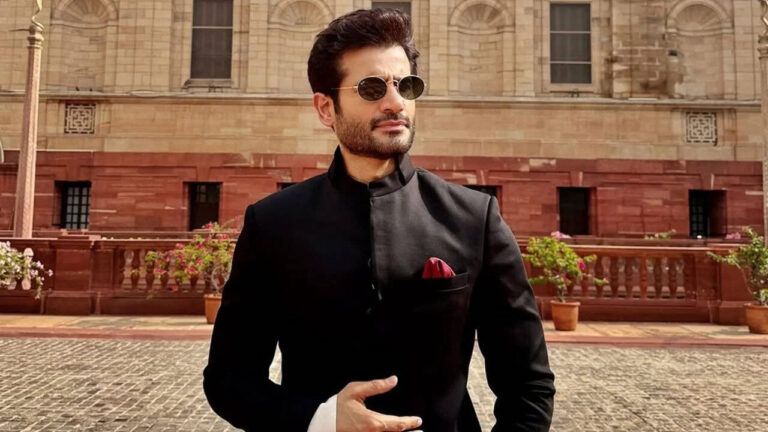 Karan Tacker: Age, Net Worth, Family, Biography In 2026
