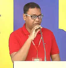 Know about Hansda Sowvendra Shekhar: From Doctor to Literary Star in 2026