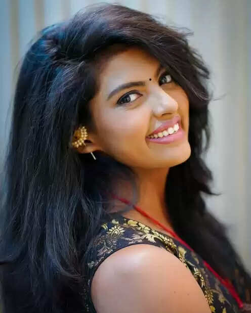 Madhuri Pawar Wiki, Biography, Age, Movies, Photos In 2026